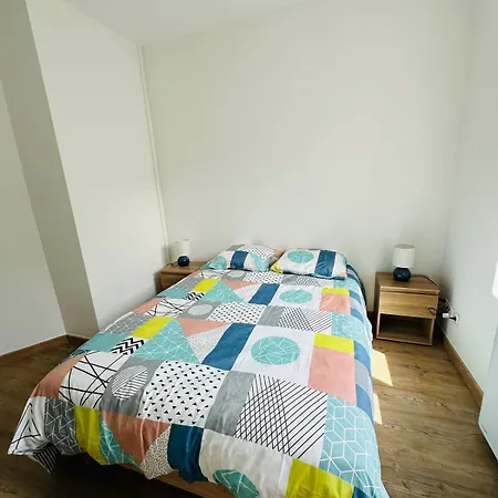 La Halte Carolo 아파트 *